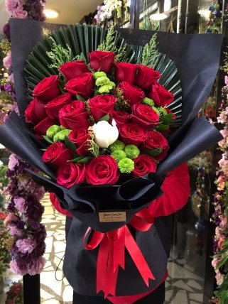 Birtanem İçin, Eskişehir Bizim Çiçekçi