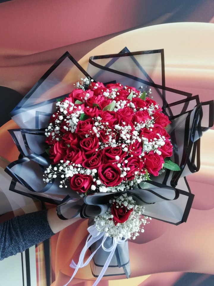 41 Kırmızı Gül Buketi, Eskişehir çiçek siparişi