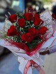 Çiçekçi - 9 Kırmızı Güllü Buket