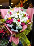 Çiçekçi - Pembeli Beyazlı Buket