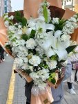 Çiçekçi - Beyaz Çiçekli Buket